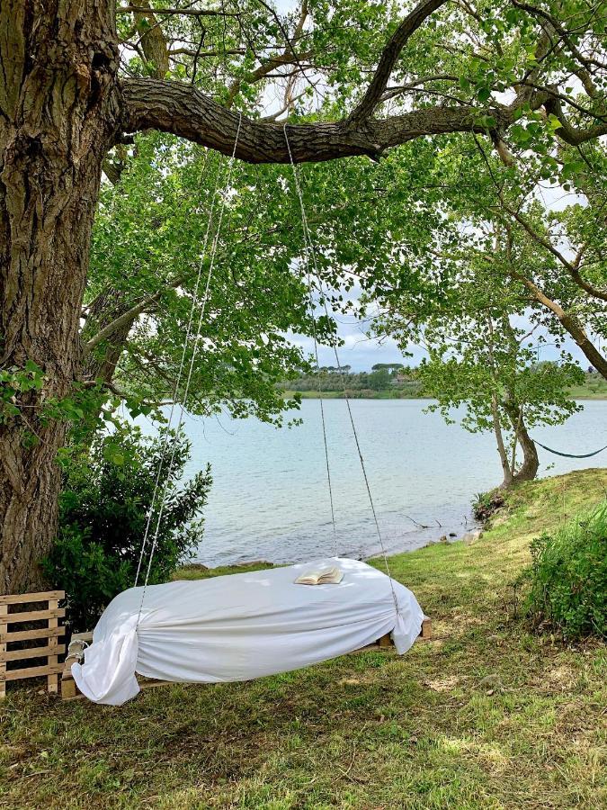 Lake House I Pioppi Nepi Eksteriør bilde